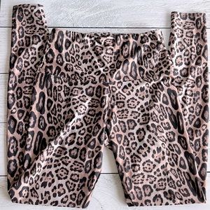 Onzie High Rise Long Legging Leopard Print S/M